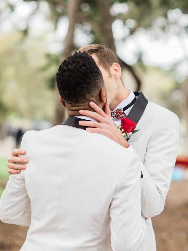 Groom Sees Color For the First Time at His Wedding