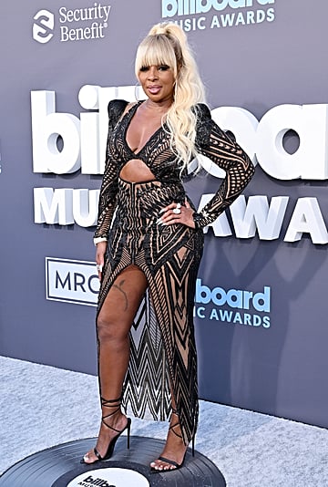 Mary J. Blige's Dresses at the 2022 Billboard Music Awards