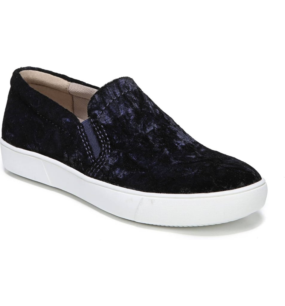 naturalizer susan slip on sneaker