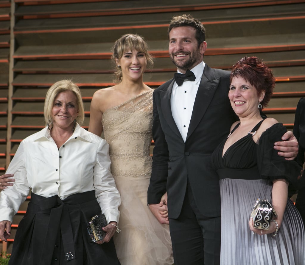 Bradley Cooper was surrounded by love at the Vanity Fair party with his mom, Gloria; his girlfriend, Suki Waterhouse; and his sister, Holly, by his side.
