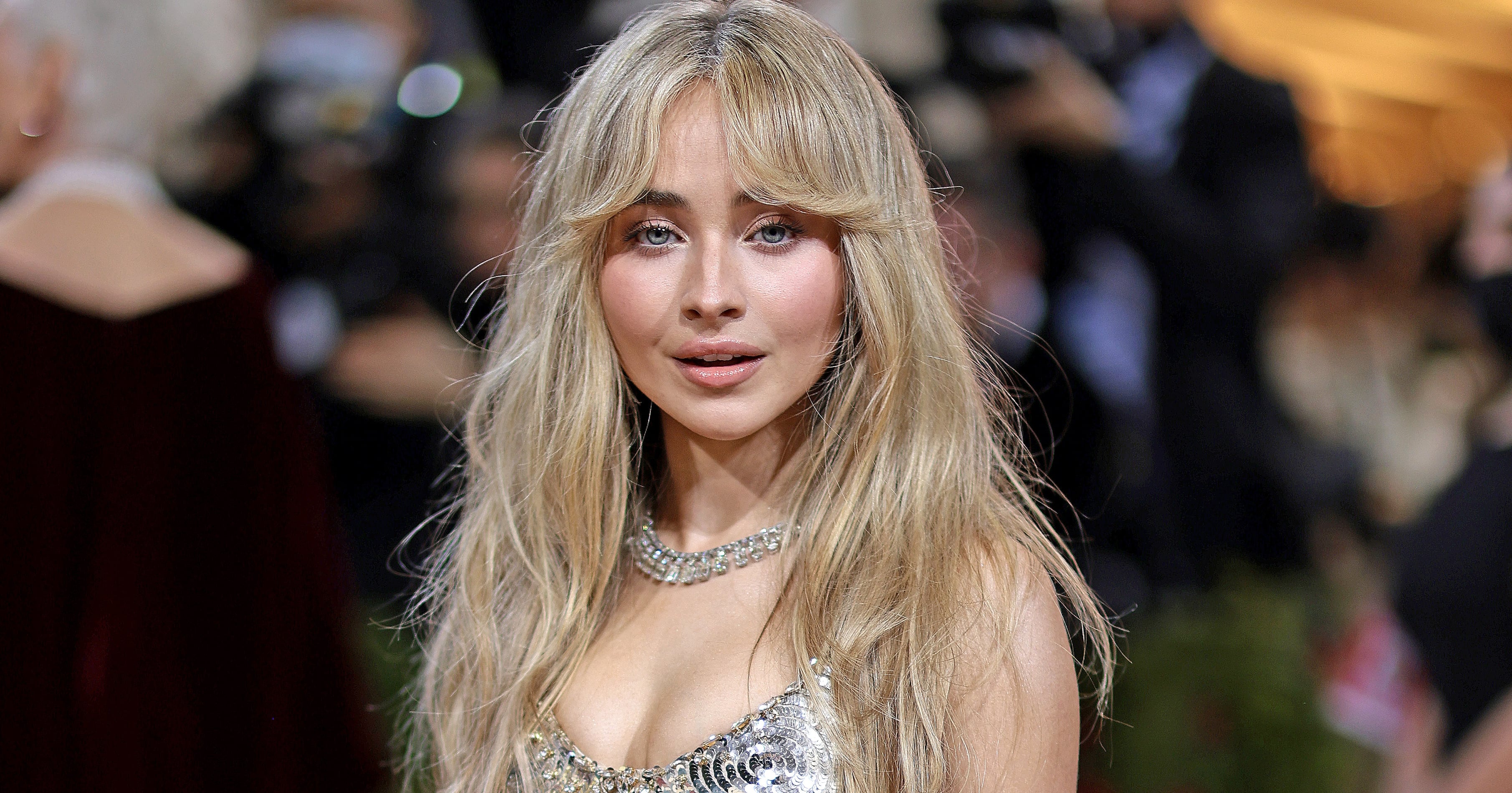 What s Sabrina Carpenter s Natural Hair Color POPSUGAR Beauty