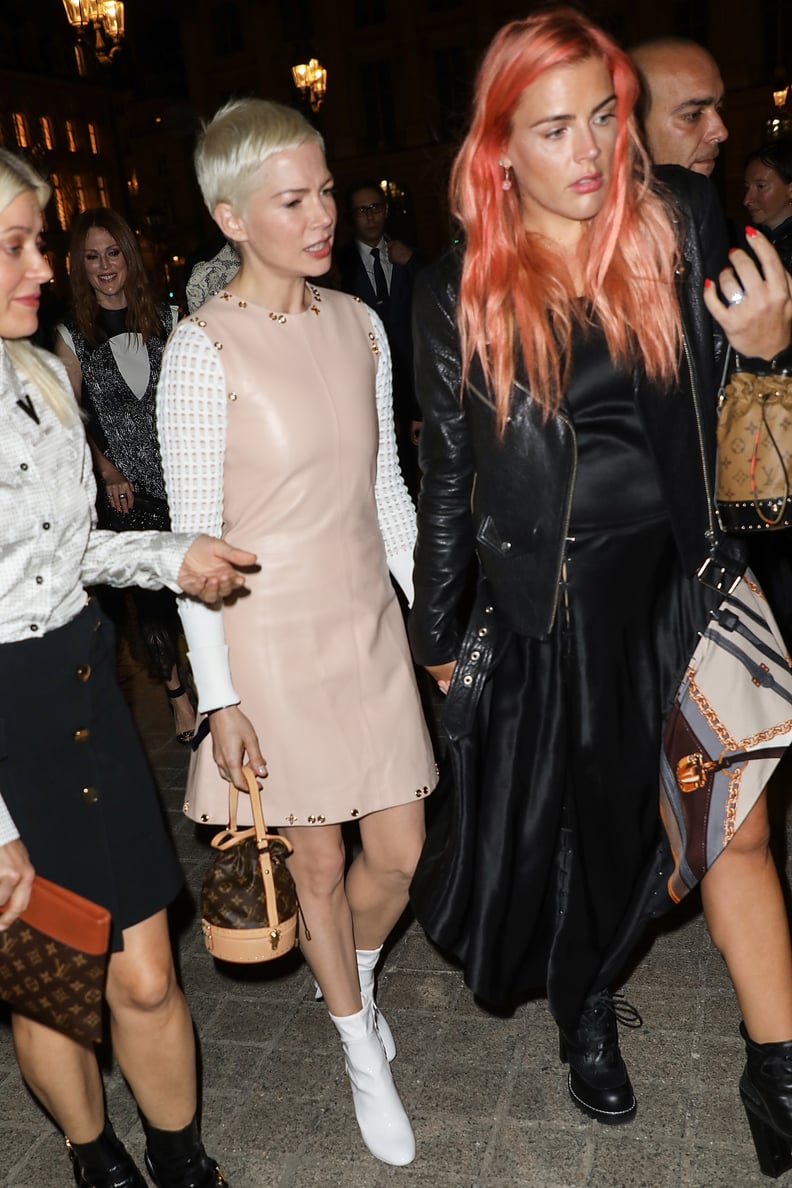 Michelle Williams and Busy Philipps at Paris Fashion Week (2017)
