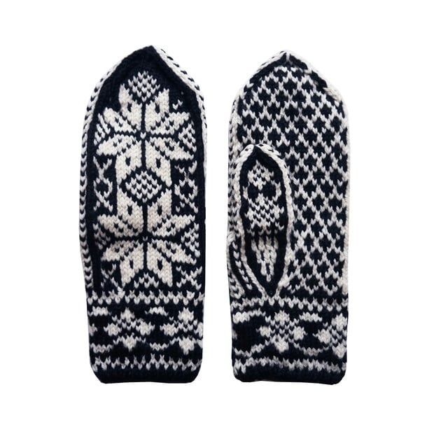 Fab Snowflake Mittens