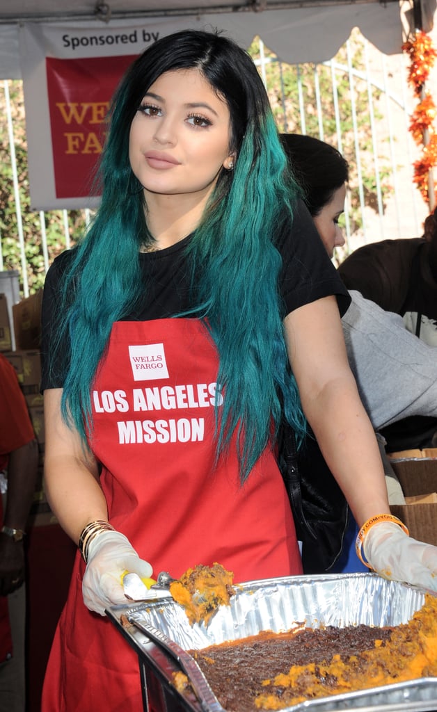 Kylie Jenner paid it forward at the Los Angeles Mission and Anne Douglas Center's Thanksgiving Meal For the Homeless on Wednesday.