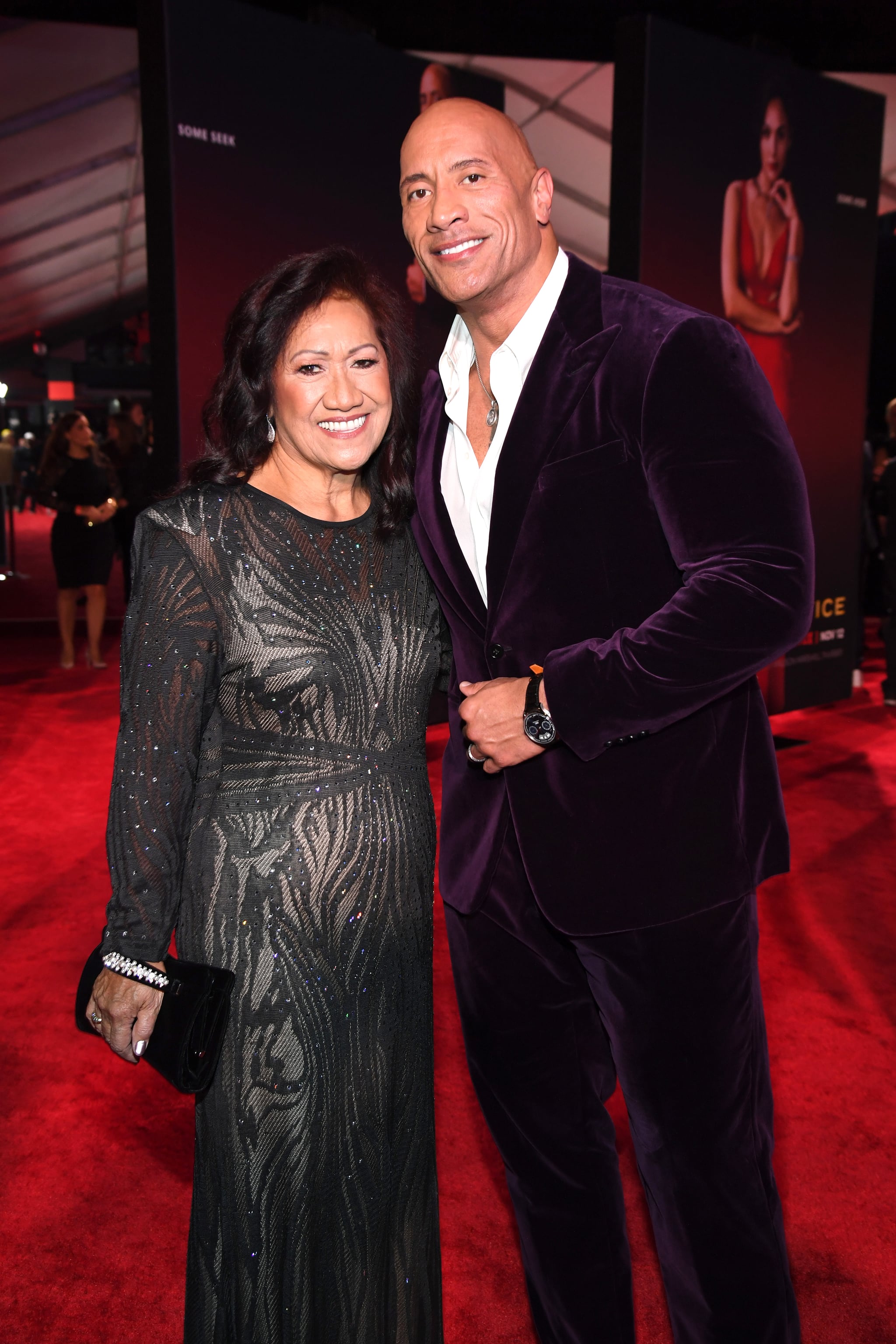 LOS ANGELES, CALIFORNIA - NOVEMBER 03: (L-R) Ata Johnson and Dwayne Johnson attend the World Premiere of Netflix's 