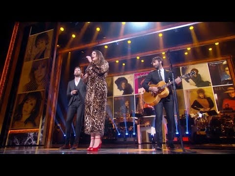 Lady Antebellum Performs McEntire's "Is There Life Out There" and "The Greatest Man I Never Knew"