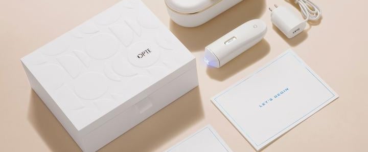 Lash Robots, AI Nail Polish, DNA Skin Care — 2021 Was Huge in Beauty Innovations