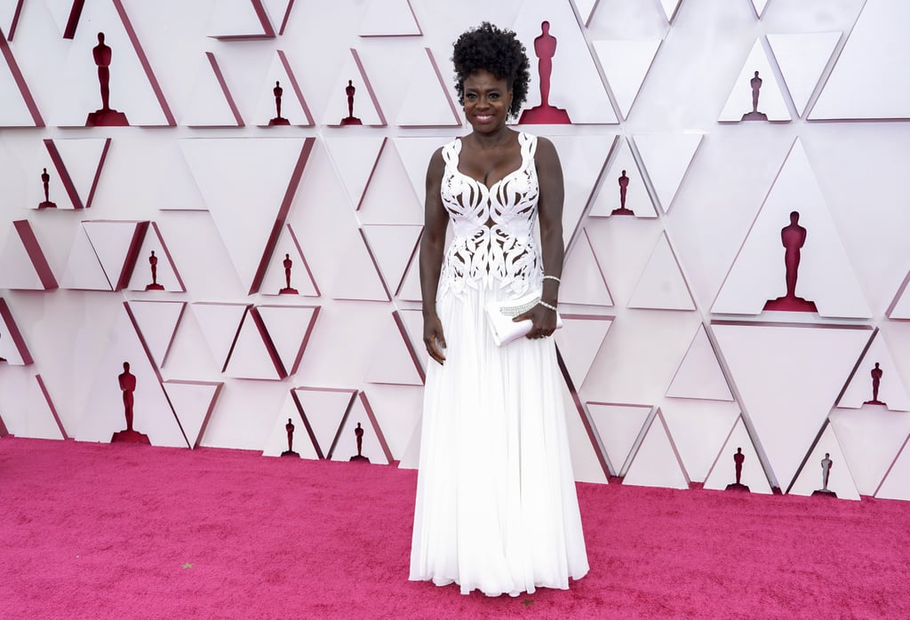 Viola Davis's Curly Updo at the 2021 Oscars With Photos