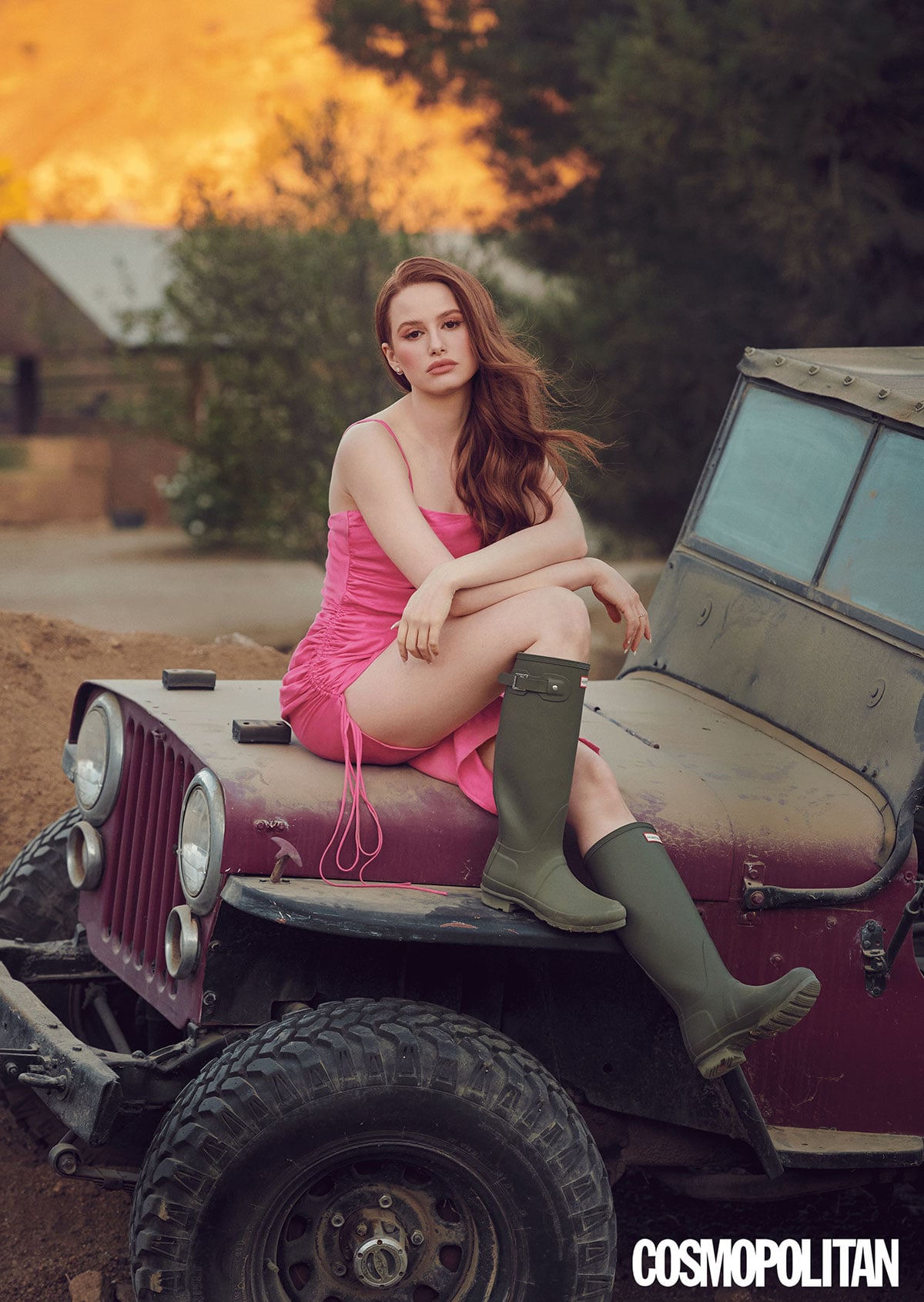 Madelaine Petsch's Sexy Feet, Legs and Minimalist Rose Gold Jewelry
