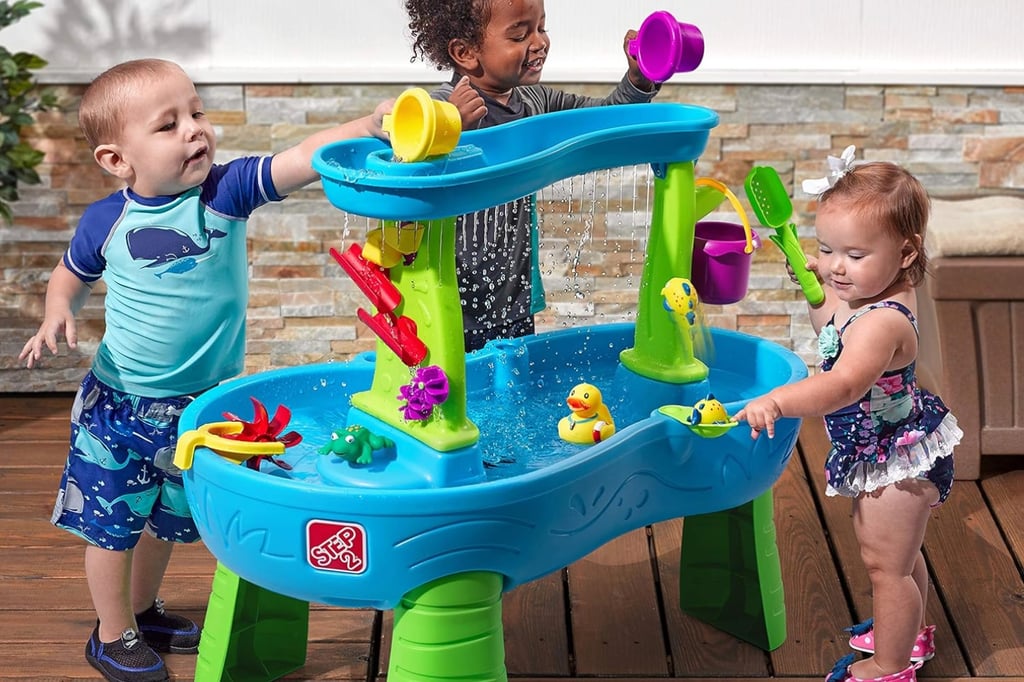 Best Water Tables for Toddlers and Kids