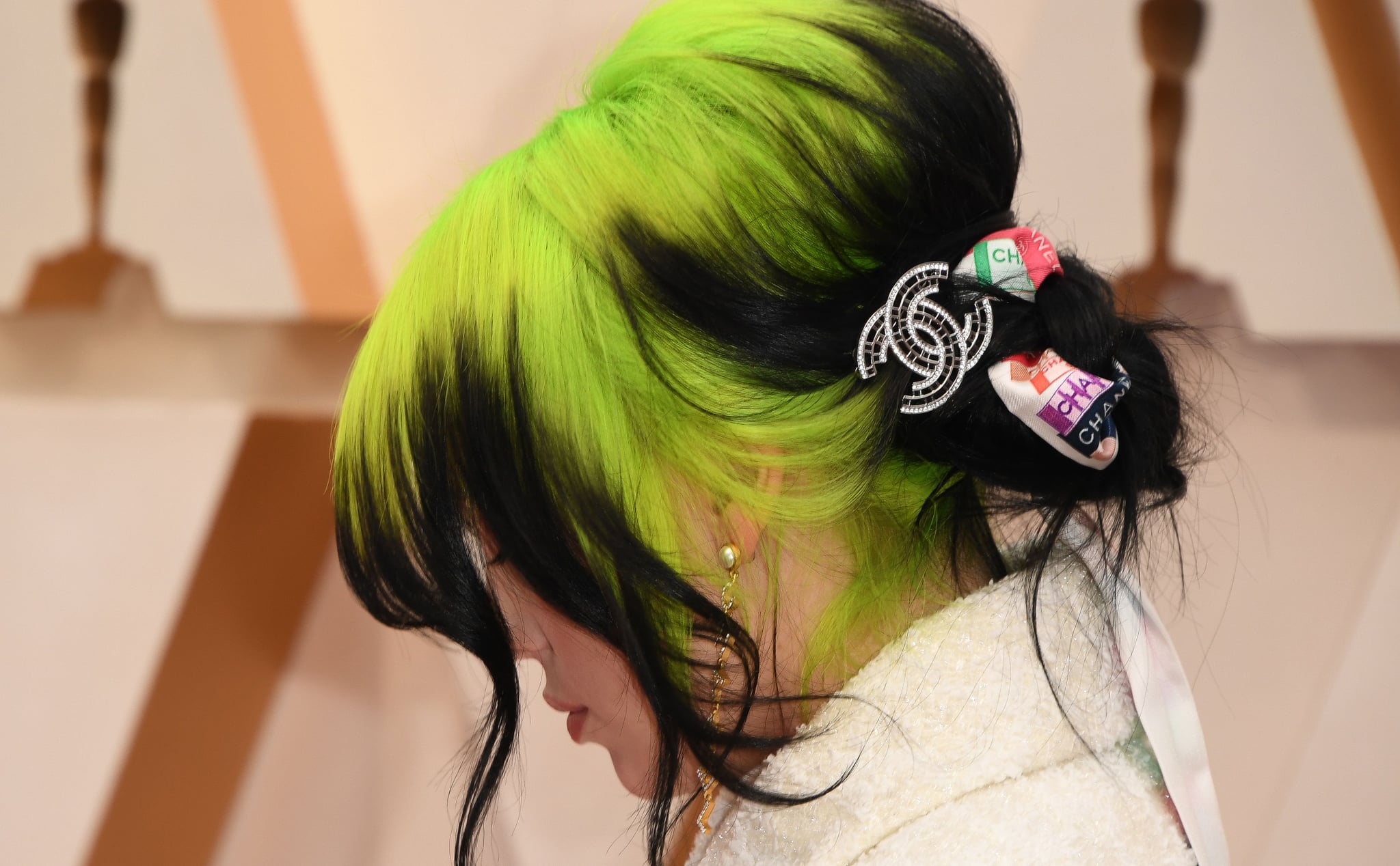 Billie Eilish S Hair At The 2020 Oscars Billie Eilish S Chanel