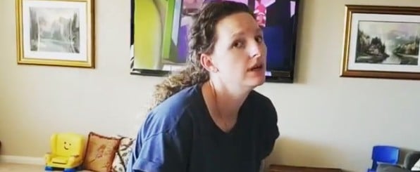 Man Narrates His Wife's Contractions as If He Were on Animal Planet, and We're Surprised She Didn't Kill Him