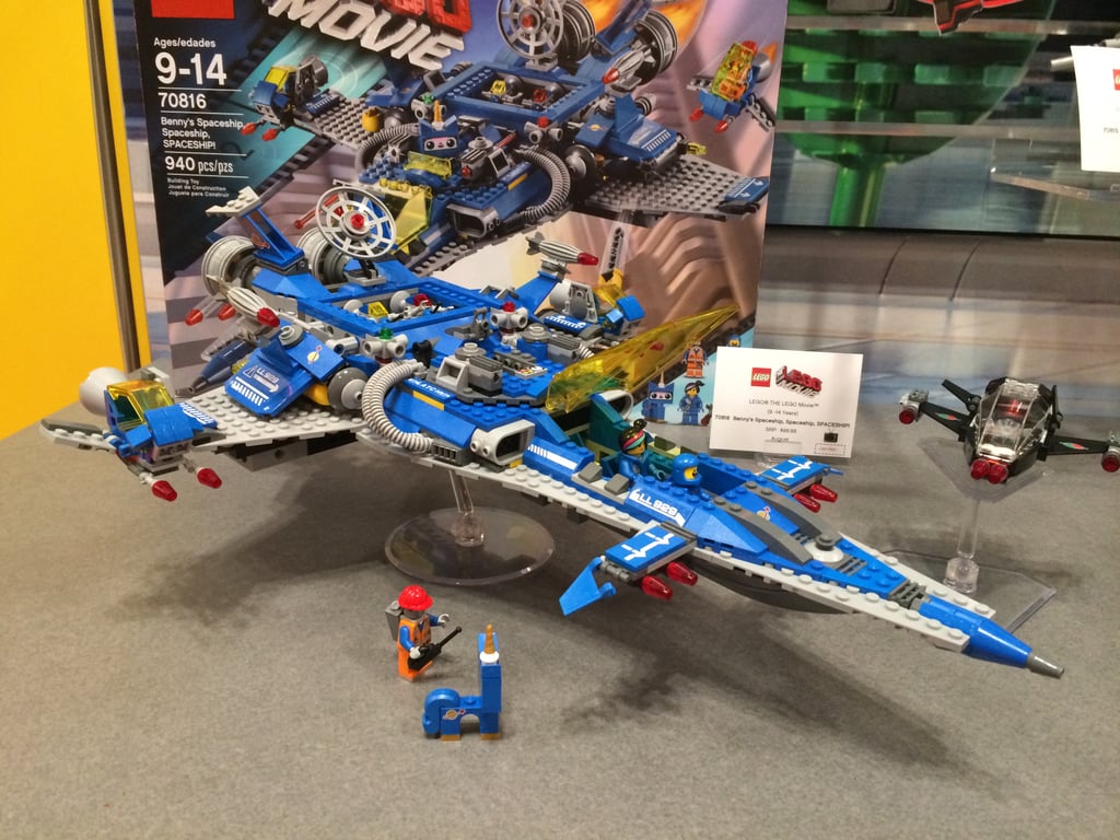 Lego Benny's Spaceship