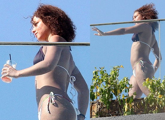 Alicia Keys - Celebrity Bikini Wallpapers