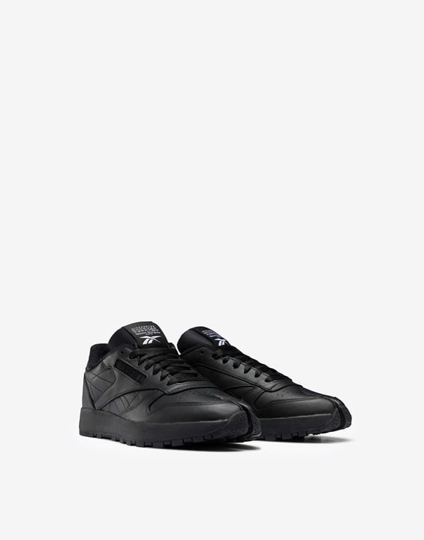 Maison Margiela MM x Reebok Classic Leather Tabi Sneakers