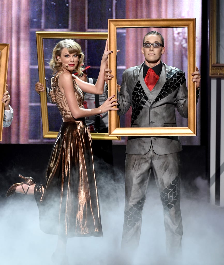 Taylor Swift at the American Music Awards 2014 | Photos