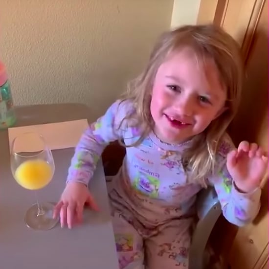 Kelly Clarkson's Daughter River Rose Hosts Her Show | Video