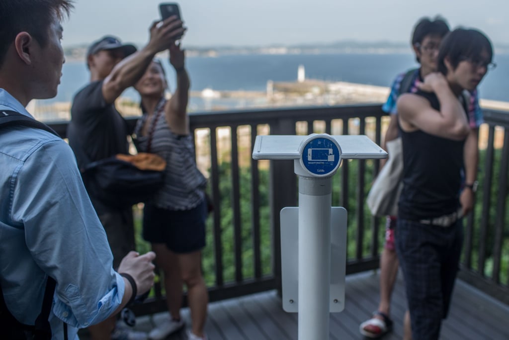 Selfie Stand in Japan | POPSUGAR Tech