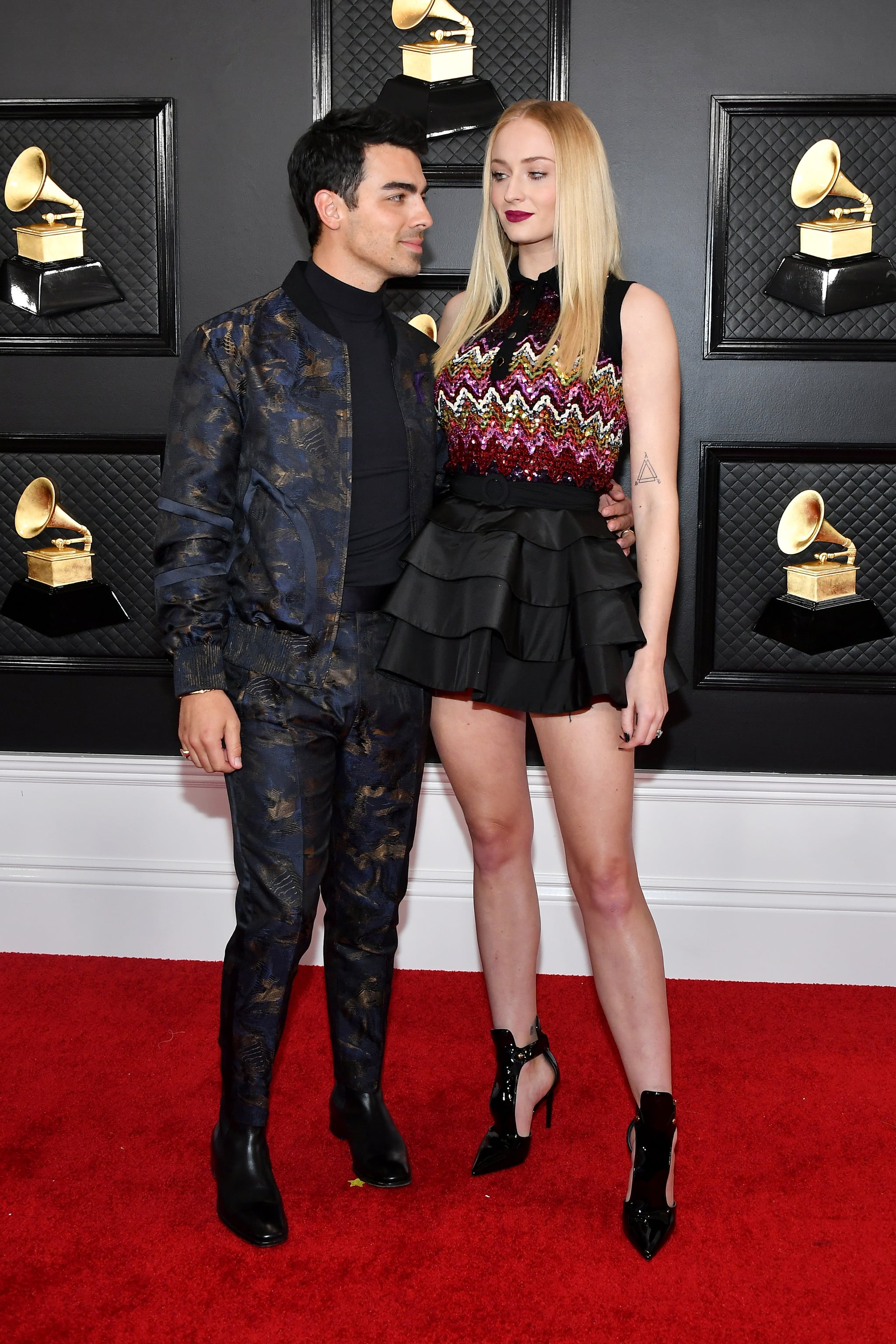 Sophie Turner s Louis Vuitton Minidress at the Grammys 2020