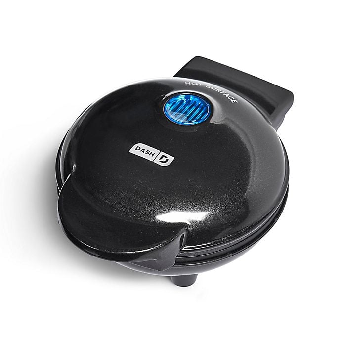 Dash Skull Mini Waffle Maker in Shimmer