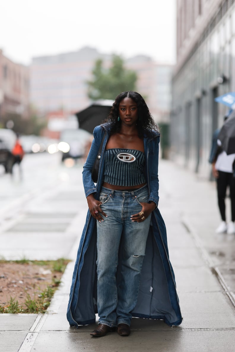 How To Wear The Oversized Denim Jacket Trend - STYLETHEGIRL