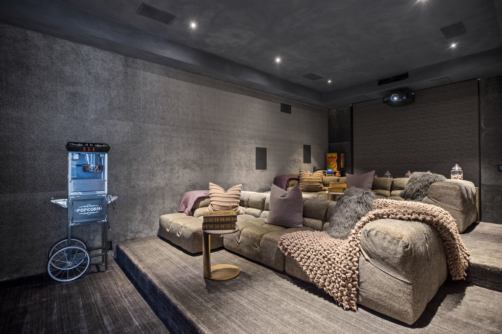 Photos of Chrissy Teigen and John Legend's House For Sale Photos of Chrissy Teigen and John Legend's House For Sale