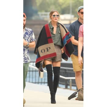 Olivia Palermo - Personalised Burberry poncho blanket - Celebs