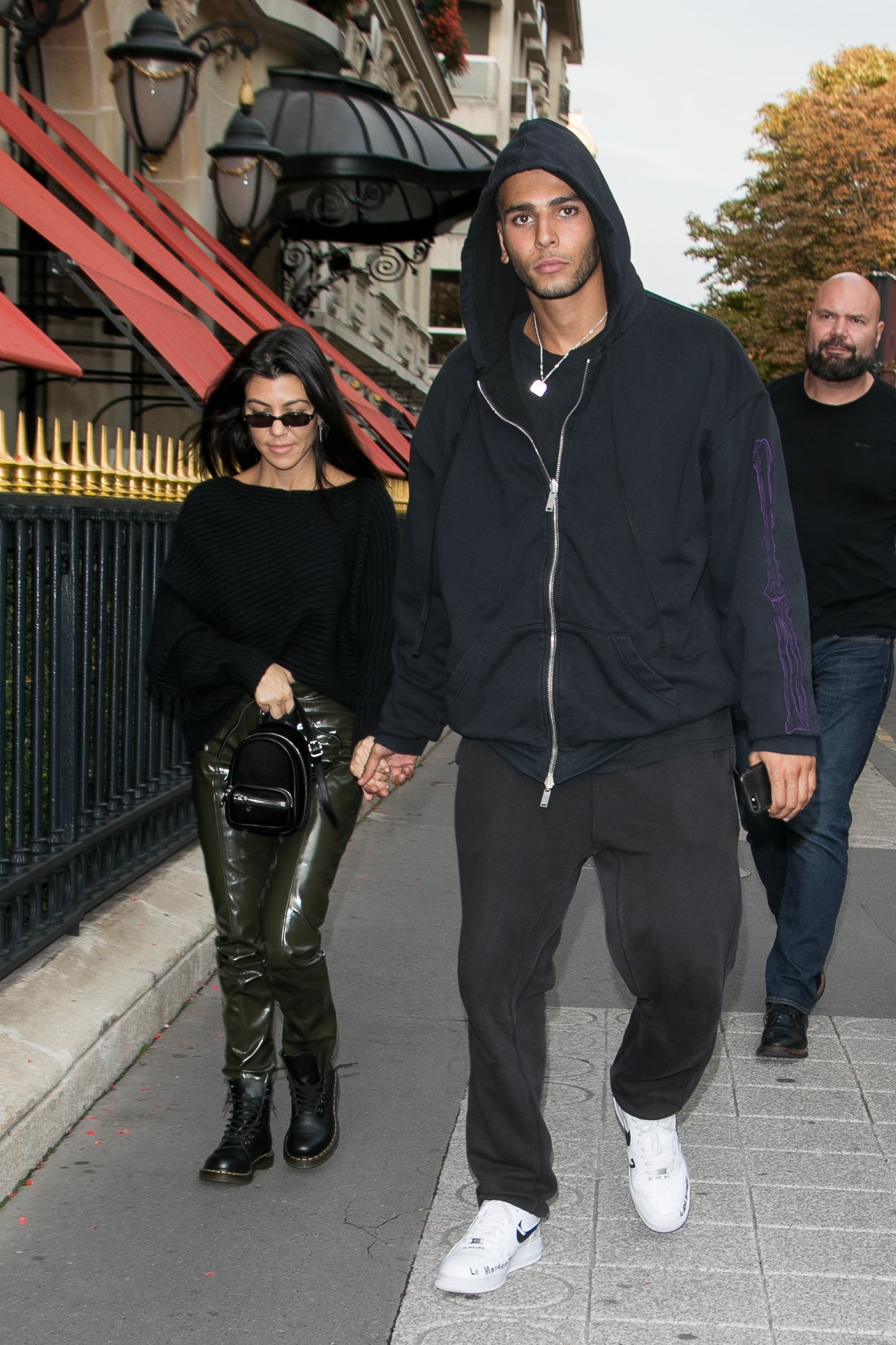 Celebrity Gossip News The Way Kourtney Kardashian Met Her BF