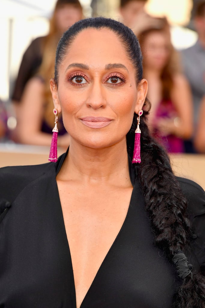 Tracee Ellis Ross Hair And Makeup At The Sag Awards 2017 Popsugar Beauty 