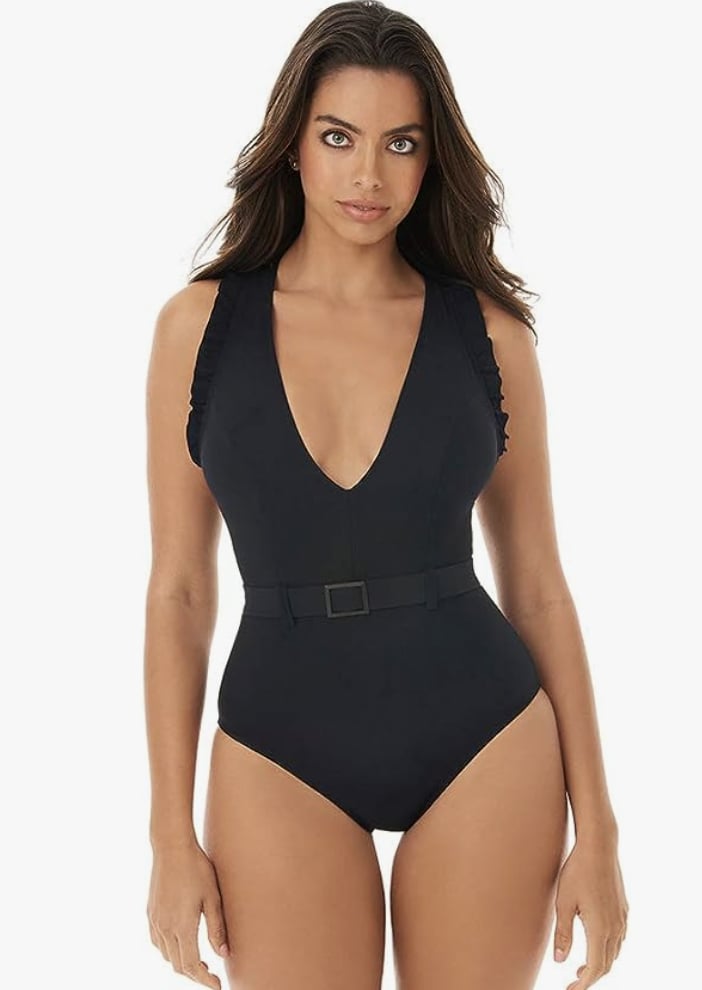 The 30 Most Flattering Swimsuits For Women With A Small Bust