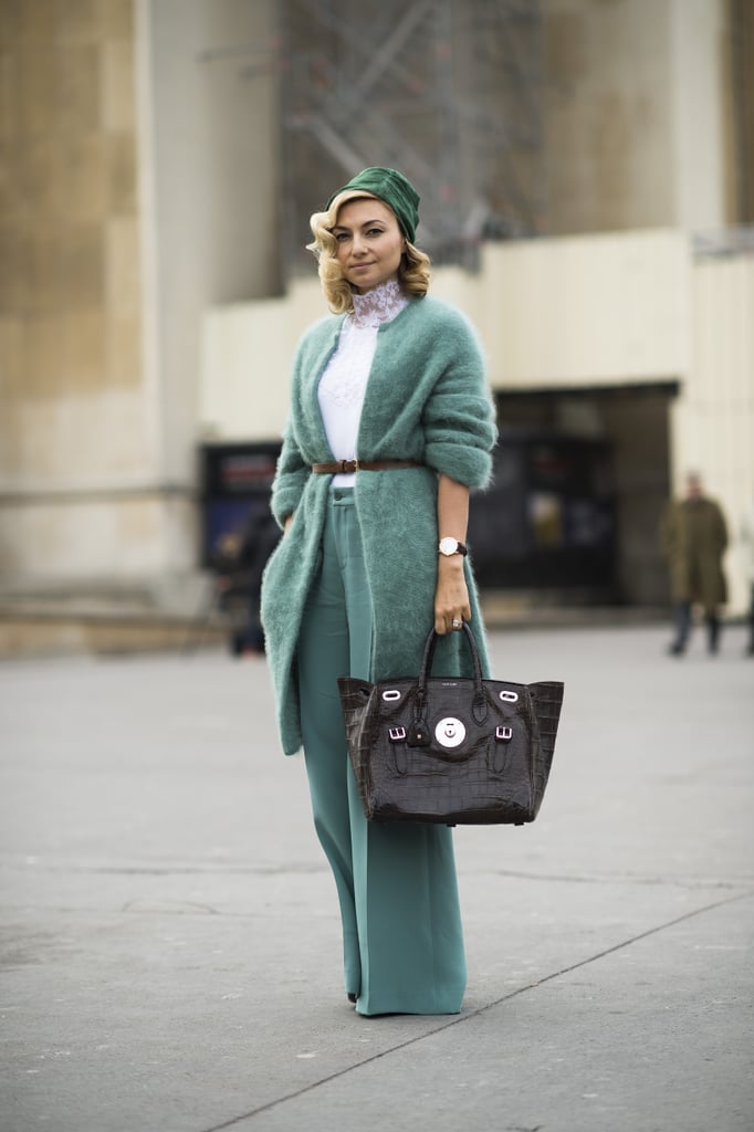 This is what we call color-coordinated.
Source: Le 21ème | Adam Katz Sinding