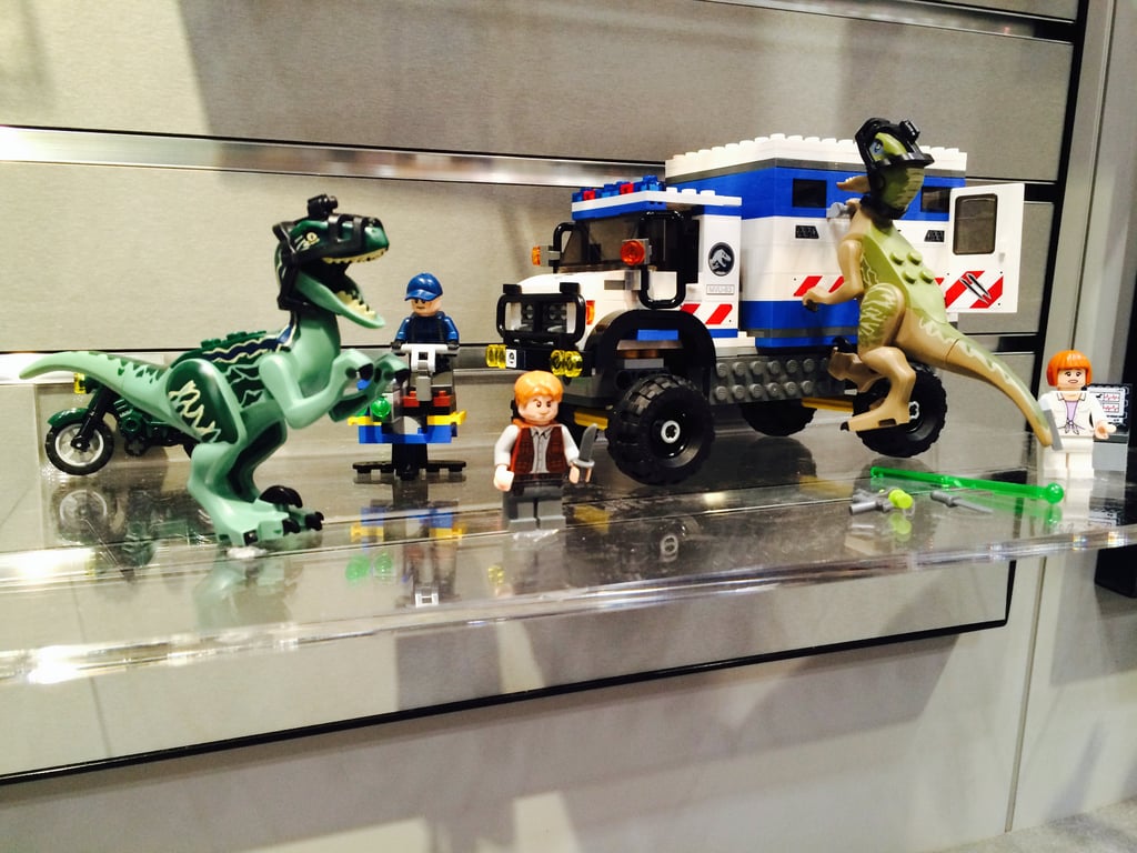 Lego Jurassic World Raptor Rampage