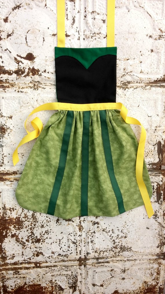 a children's apron