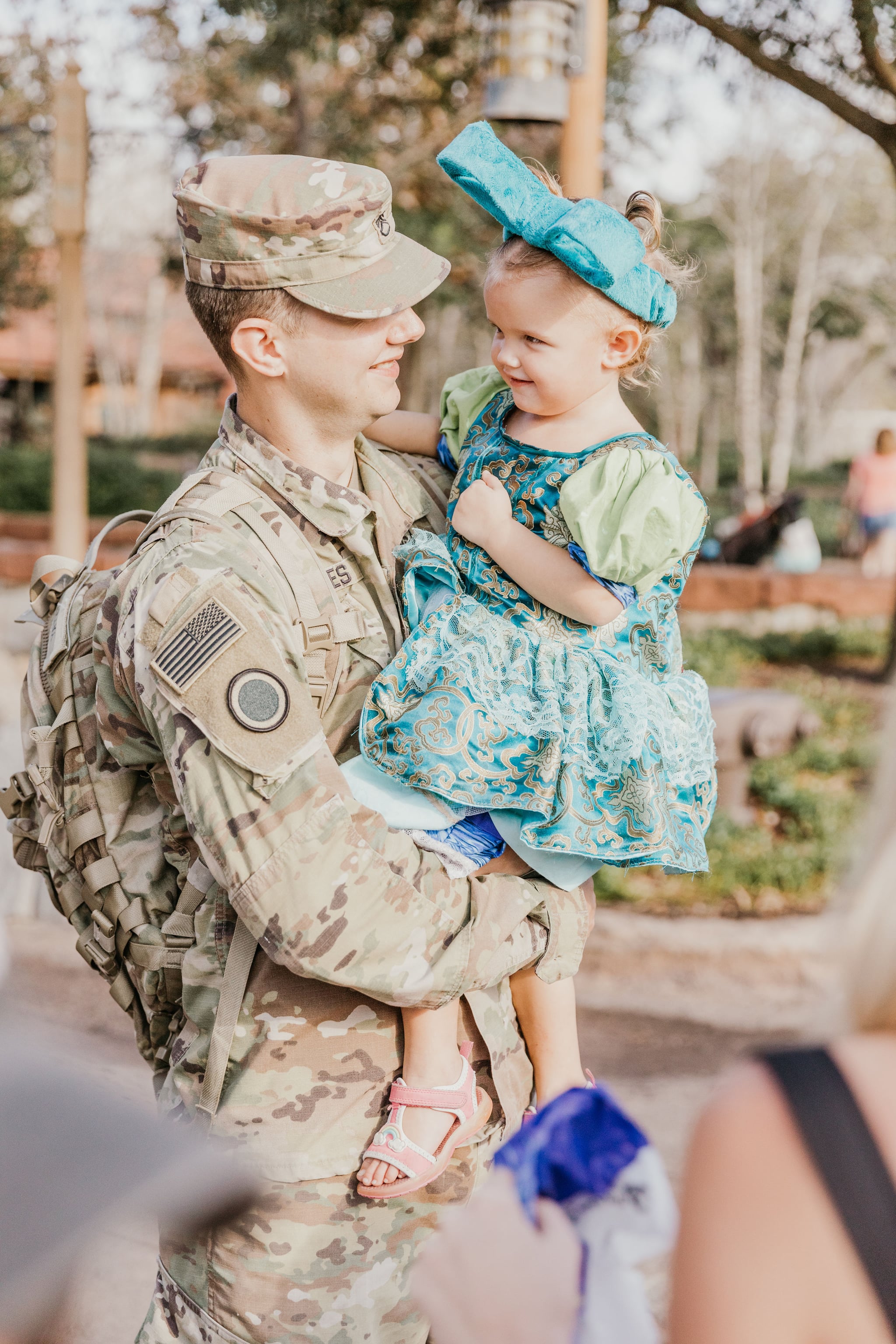 Photos Of Military Dad Surprising His Family At Disney World