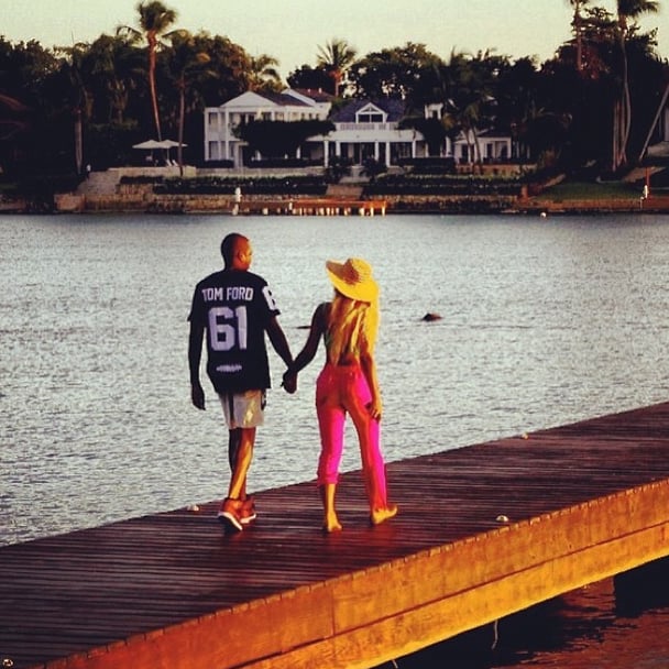 Jay Z shared a sweet photo of himself and Beyoncé for V-Day.
Source: Instagram user cartershawn