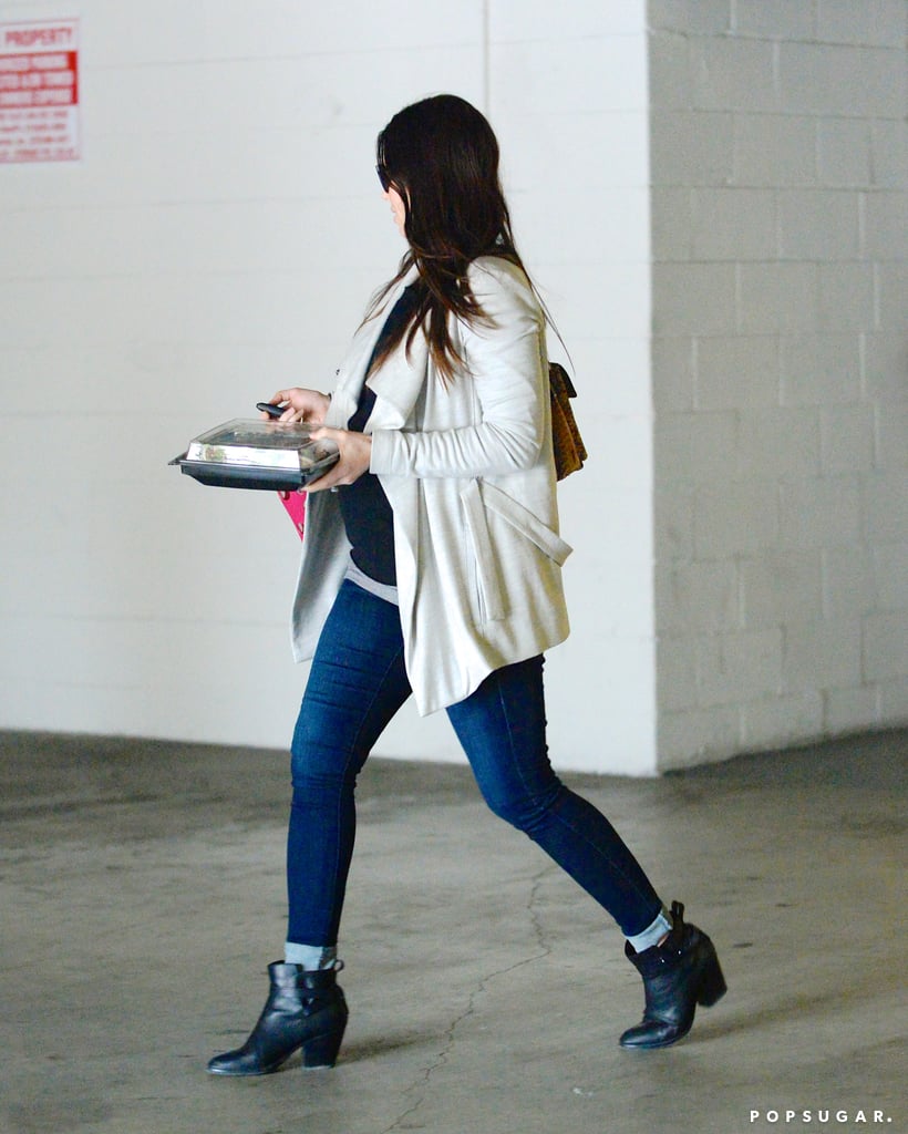 Pregnant Jessica Biel Grabbing Lunch in LA 2015