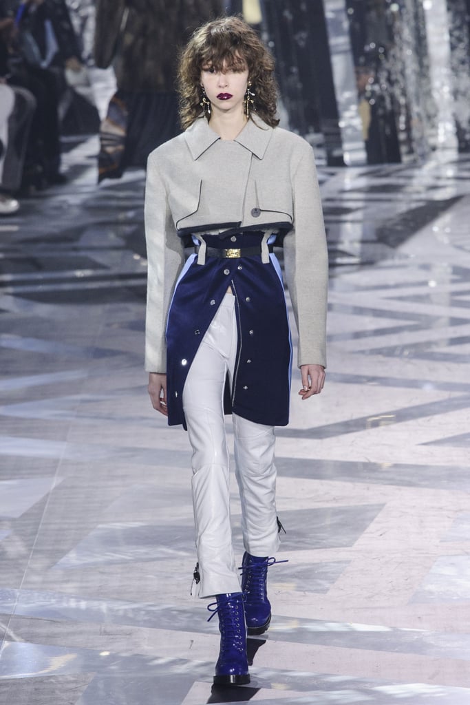 Louis Vuitton Fall 2016 Runway