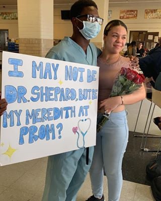 How To Ask A Girl To Prom Popsugar Love Sex
