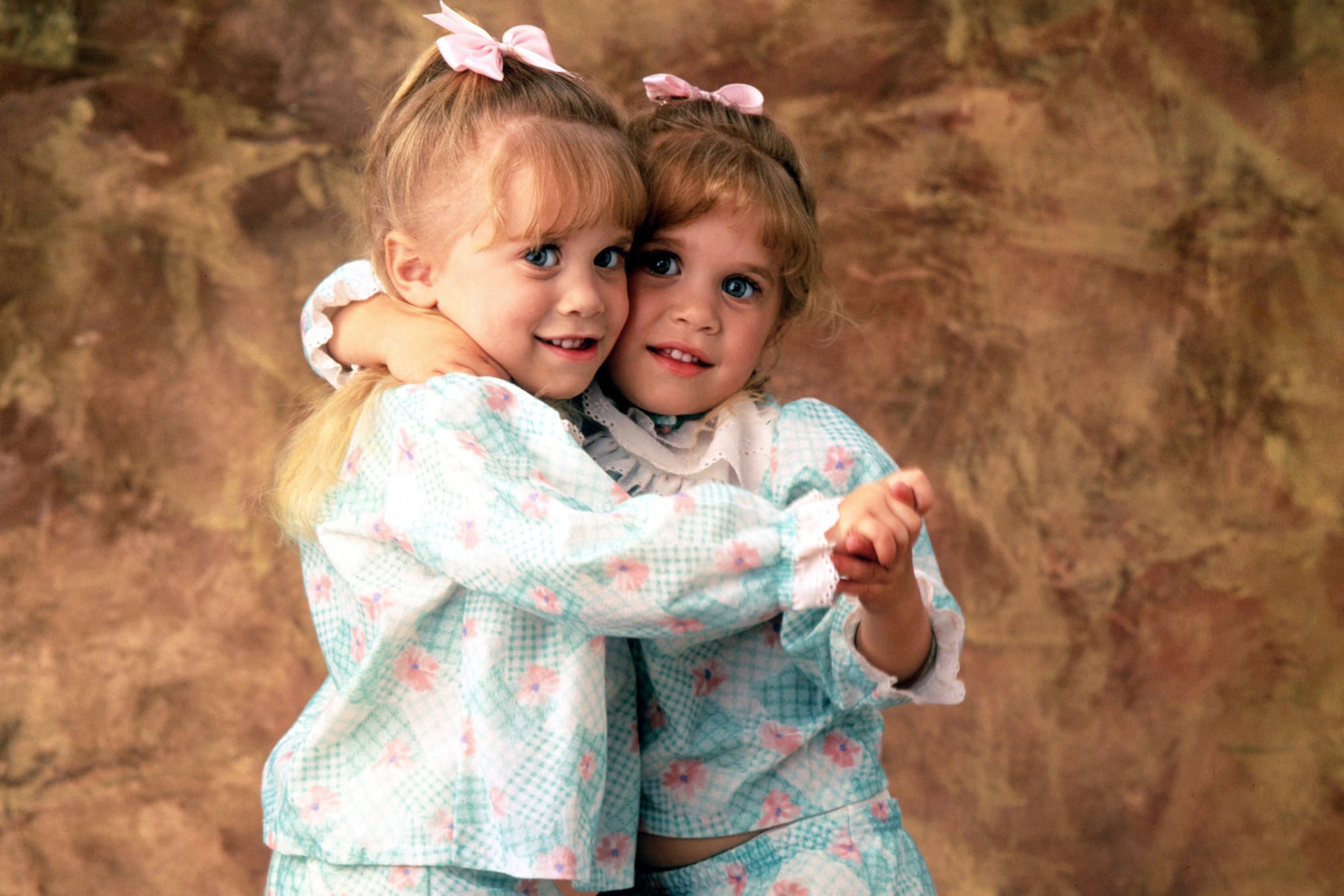 Why Aren't Mary-Kate and Ashley Olsen on Fuller House ...
