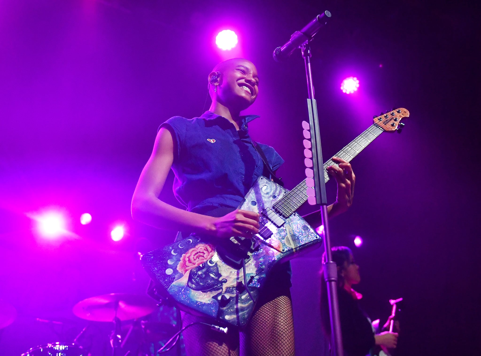 ATLANTA, GEORGIA - OCTOBER 19:   Singer Willow Smith performs onstage during her lifE tour at Centre Stage on October 19, 2021 in Atlanta, Georgia. (Photo by Paras Griffin/Getty Images)