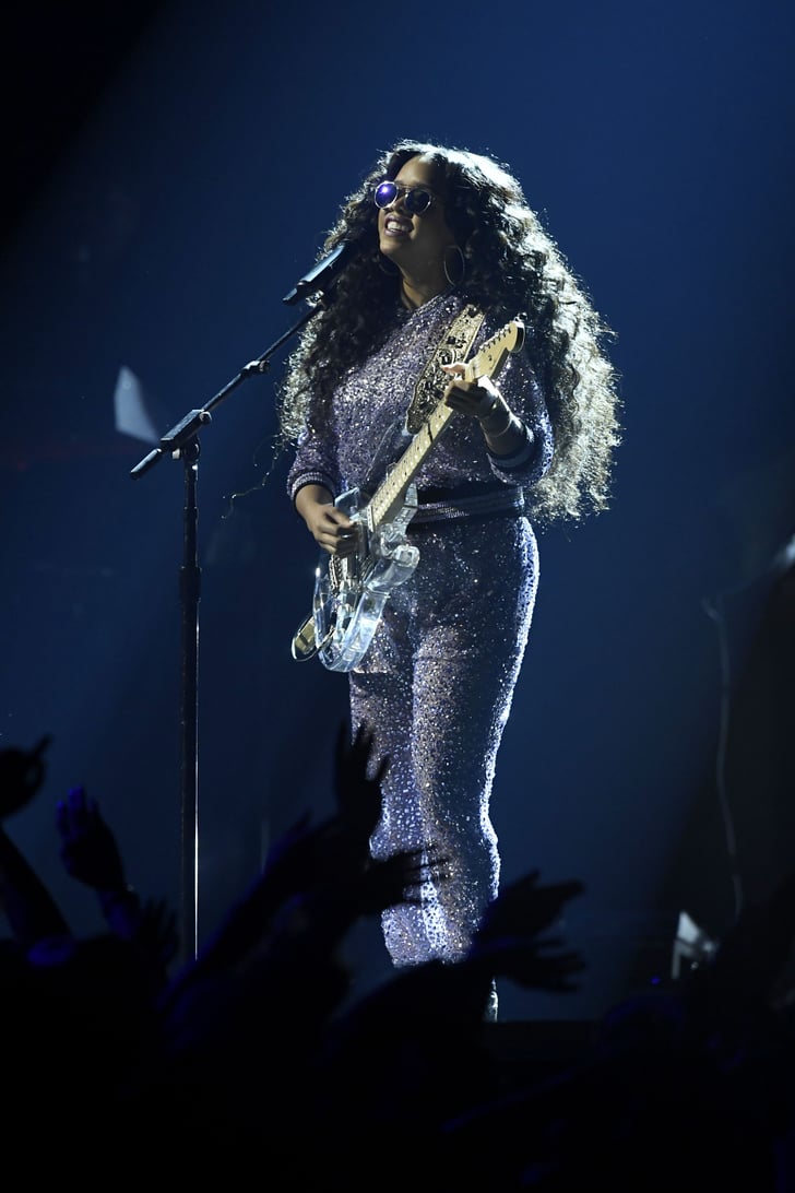 H.E.R. Grammys Performance 2019 Video POPSUGAR Entertainment UK Photo 10