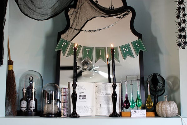 Go To Hogwarts With This Harry Potter Halloween Party