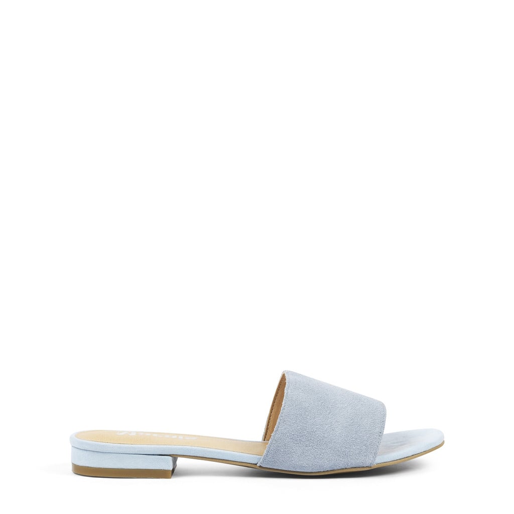 Sandal season may be nearing an end, but I still can't help but crave a pair of these Marais slides ($168). The blue suede is on-trend for the coming Fall, and they're so comfy I imagine wearing them everywhere — even if it means pairing them with socks once it starts to cool off. 
— AM