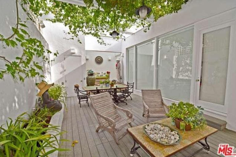 Kenny Chesney's Malibu Beach House