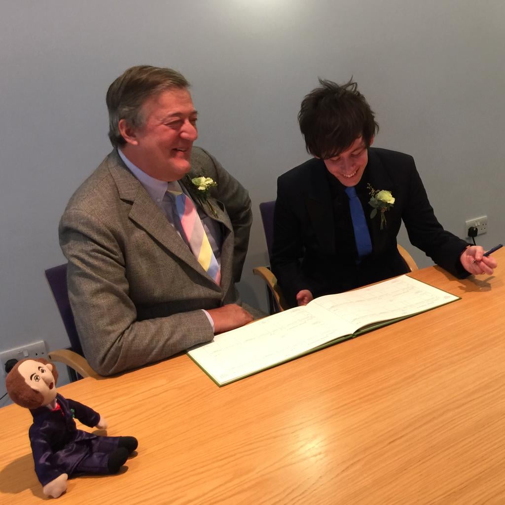 Stephen Fry Is Married to Elliott Spencer | Pictures