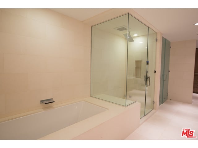 Kris Jenner's LA Condo