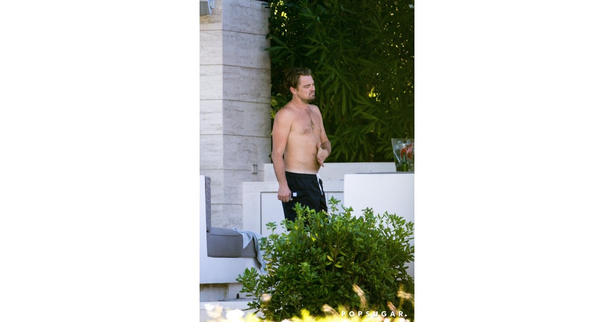 Leonardo DiCaprio and Kate Winslet by the Pool in St ...