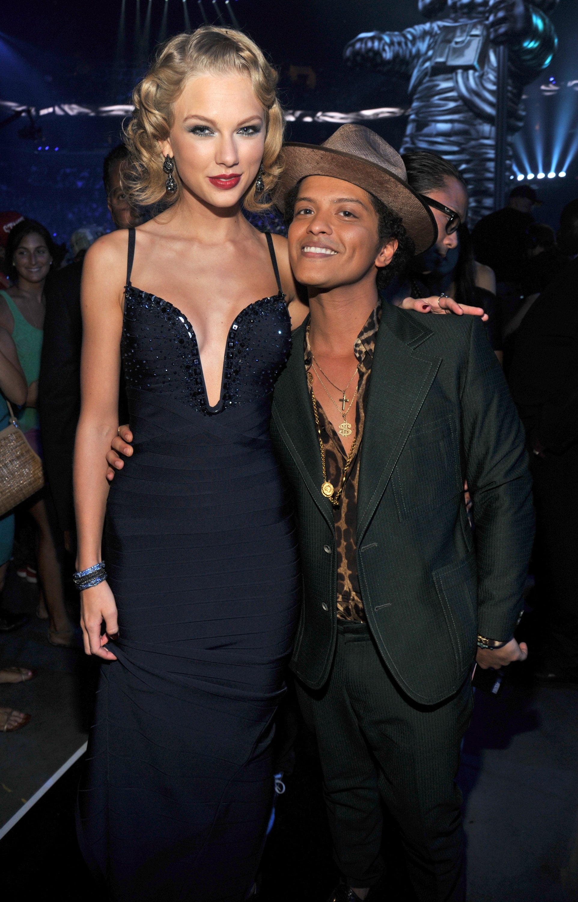 How Tall Is Bruno Mars Popsugar Celebrity