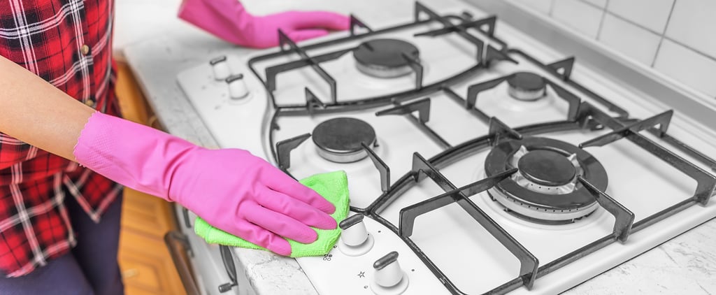 كيفيّة تنظيف سطح موقد الطبخ