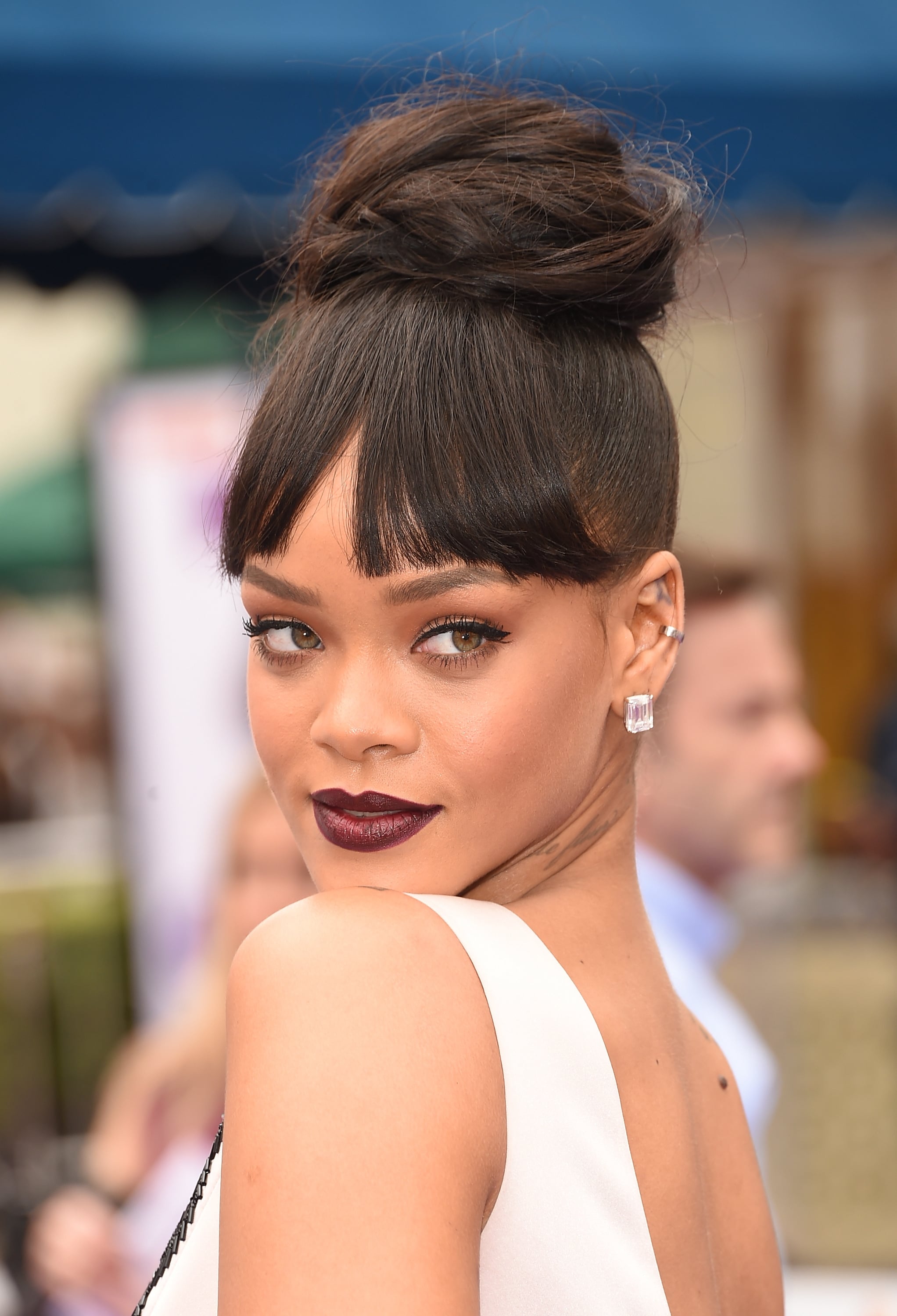 Rihanna Gorgeous Holiday Hair Ideas To Steal From The Red Carpet Popsugar Beauty Photo 19